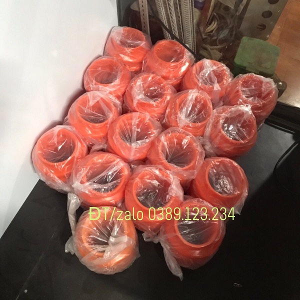 Ủng Máy Đầm Cóc Mikasa